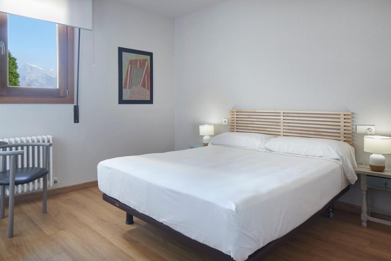 Hostal Rural Aritzalko Echarri-Aranaz Esterno foto